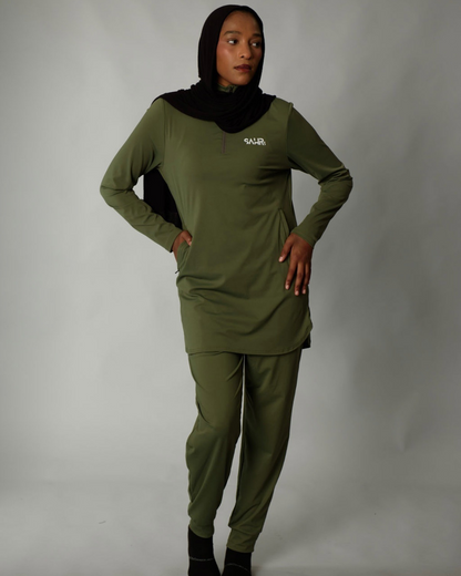 Training Quarter Zip Fitted Top – Olive