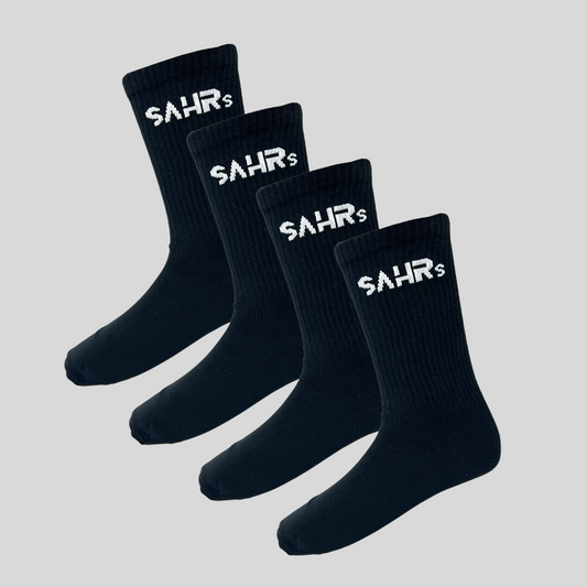 black socks, 4 pairs in set.