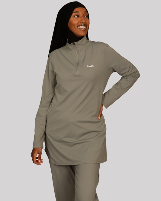 Loose Performance Top 1/4 Zip – Gray